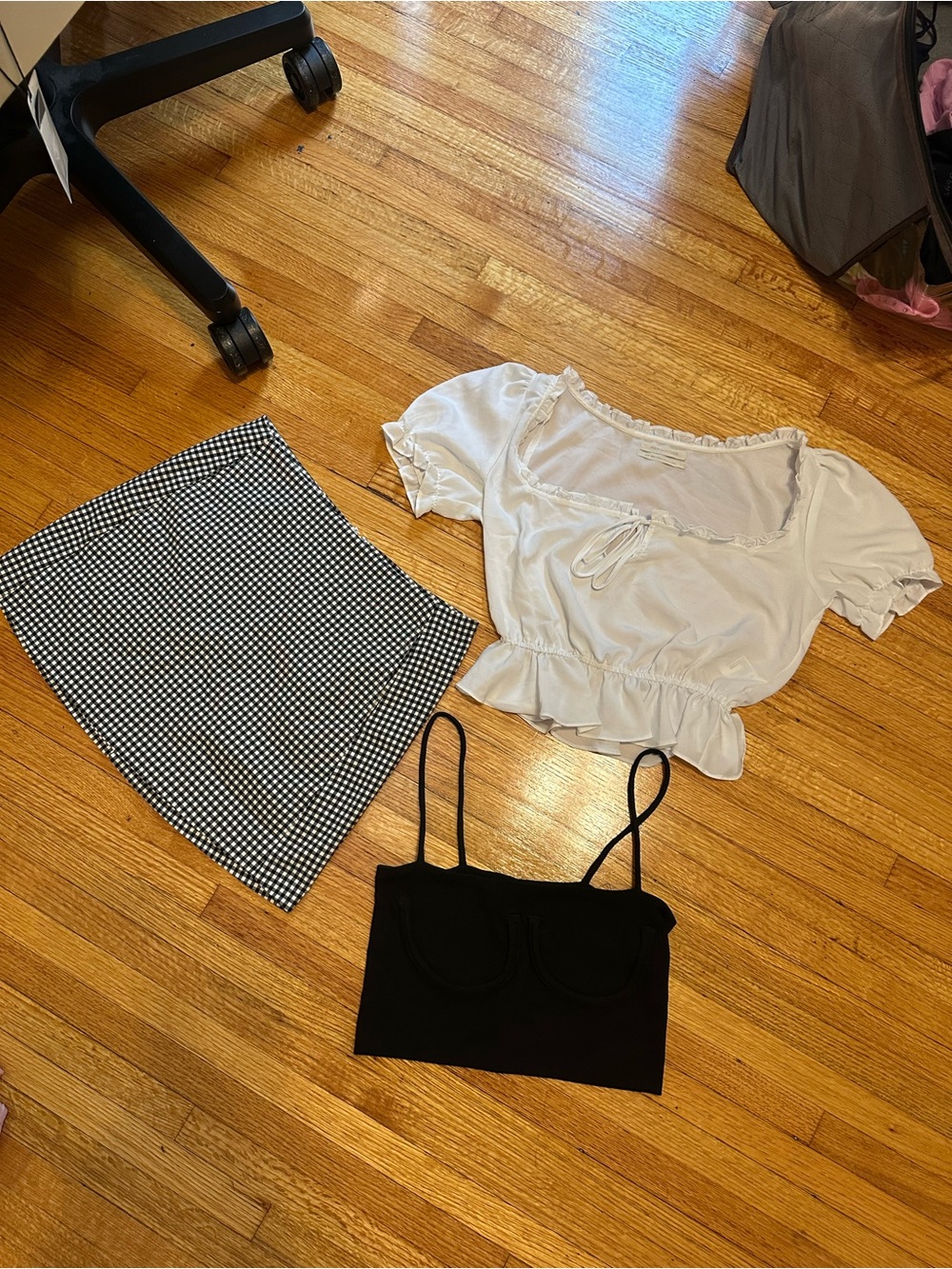 Size small clothing bundle *read description*